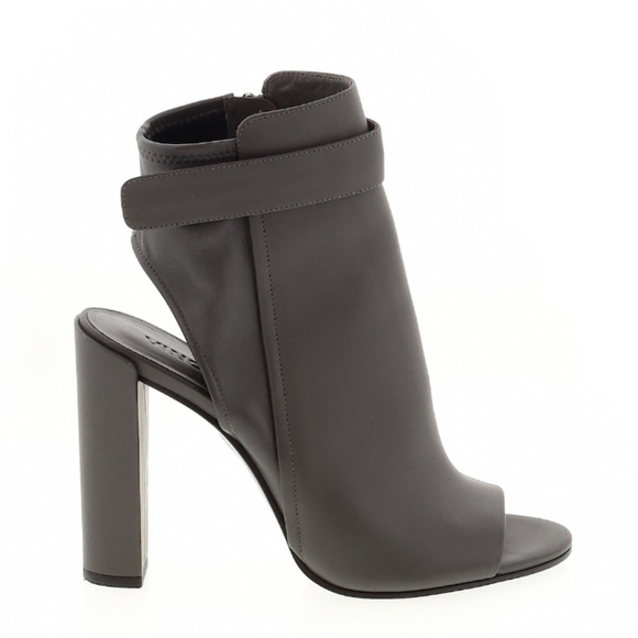 Vince Leather Block Heel Peep Toe Ankle Booties Sz-10 - Picture 1 of 15
